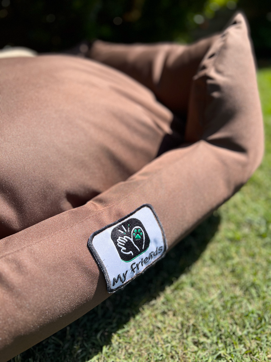Cama de mascota café impermeable totalmente desmontable