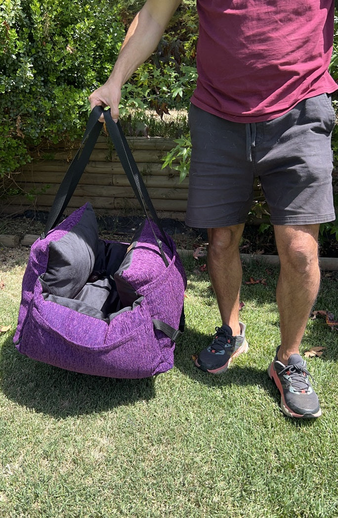 Bolso Transportador 2 en 1 para mascotas Modelo Morado/negro con cierres frontales