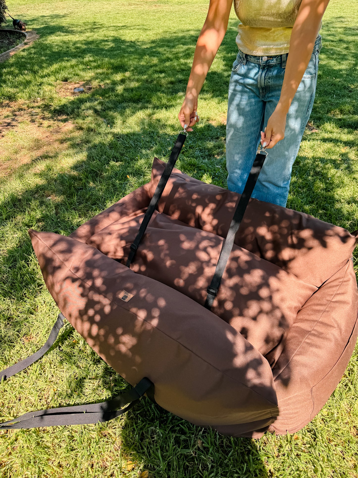Bolso y cama de mascota para la maleta del vehículo color café impermeable