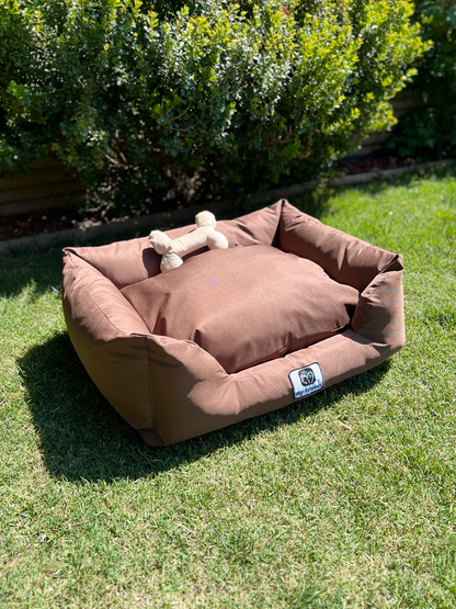 Cama de mascota café impermeable totalmente desmontable