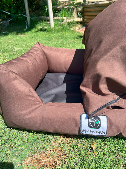 Cama de mascota café impermeable totalmente desmontable