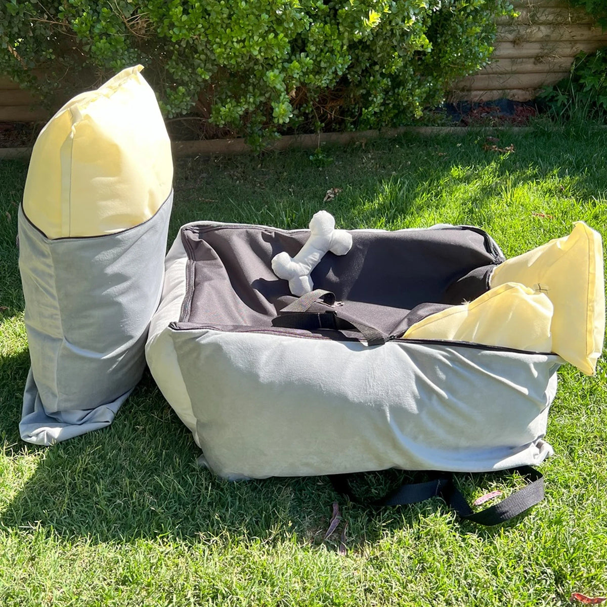 Bolso Transportador 2 en 1 para mascotas Modelo Gris/Gris