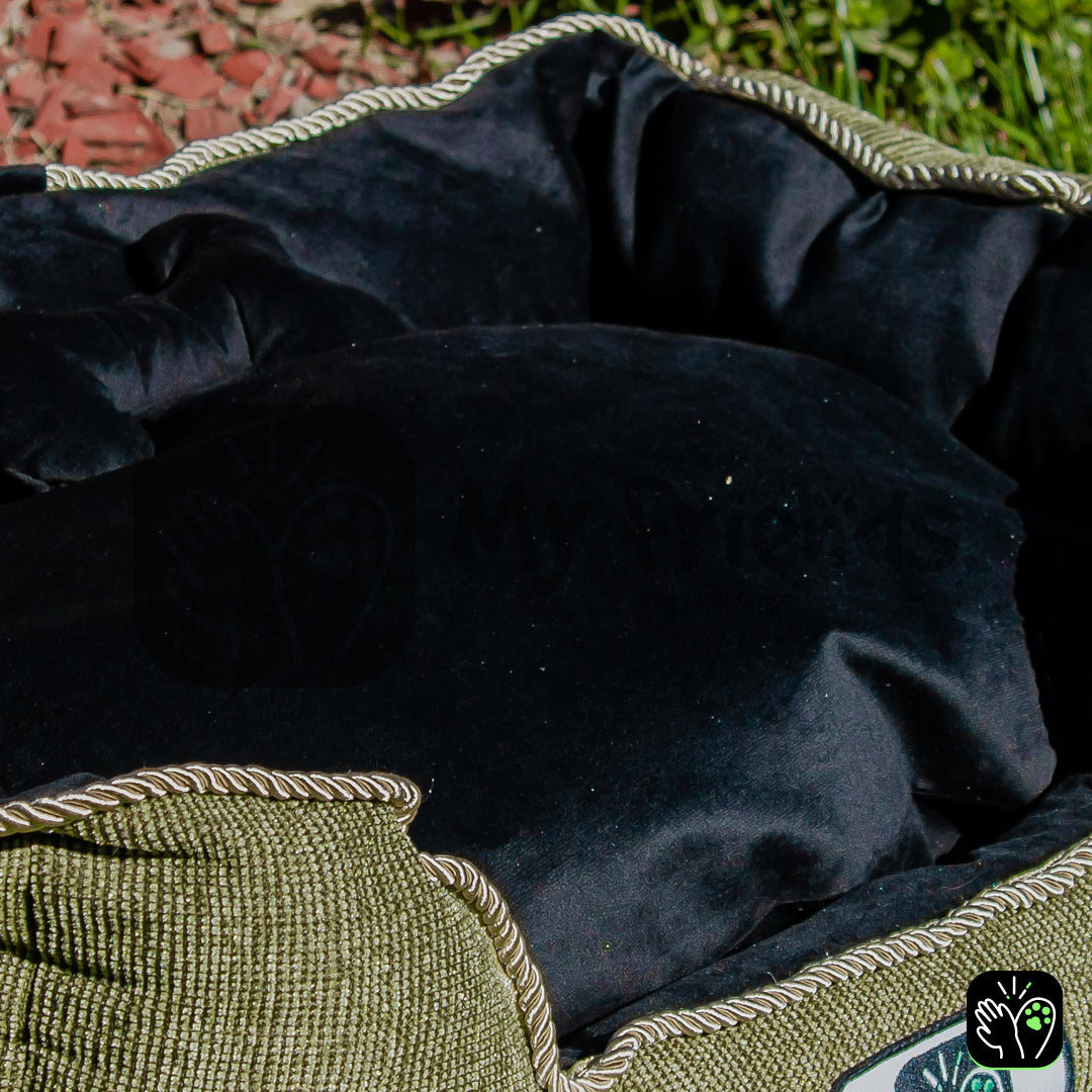 Cama de mascota diseño "Verde olivo/negro"