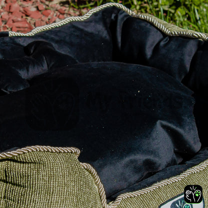 Cama de mascota diseño "Verde olivo/negro"
