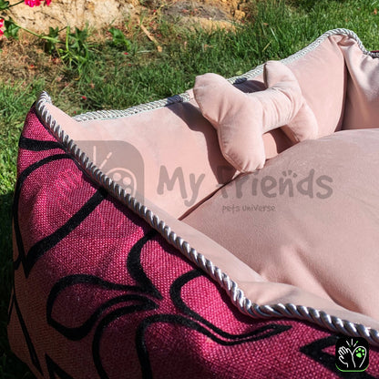 Cama de mascota diseño "Flores negro/rosada"